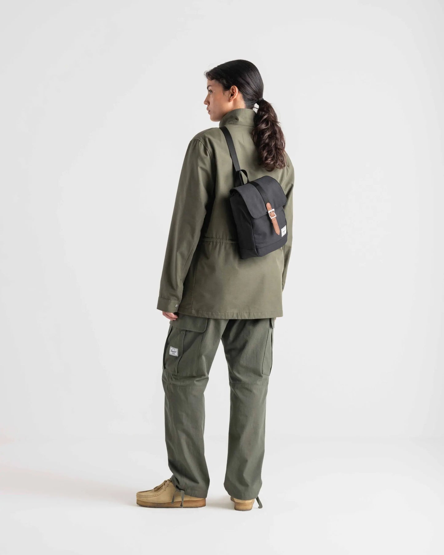 HERSHEL RETREAT SLING BAG