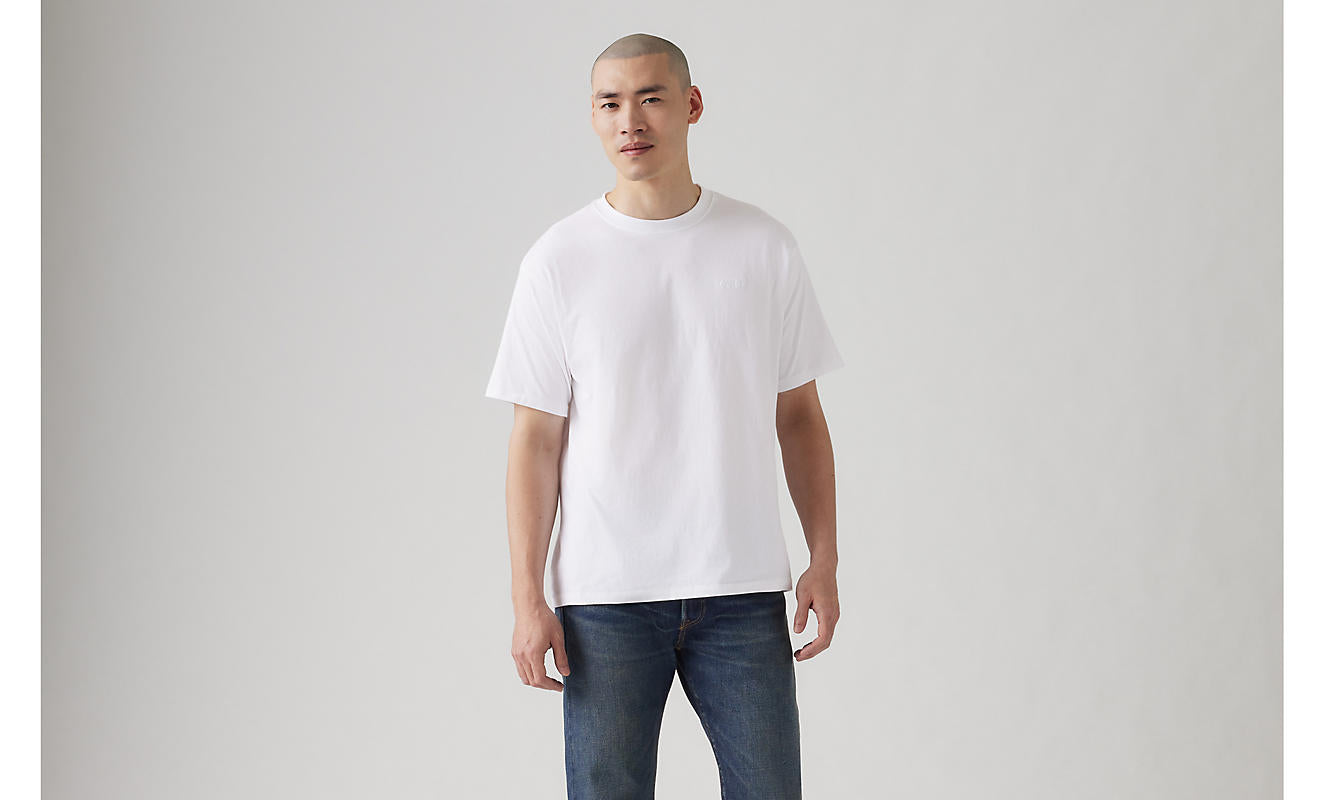 Levi’s red tad vintage tee white jersey