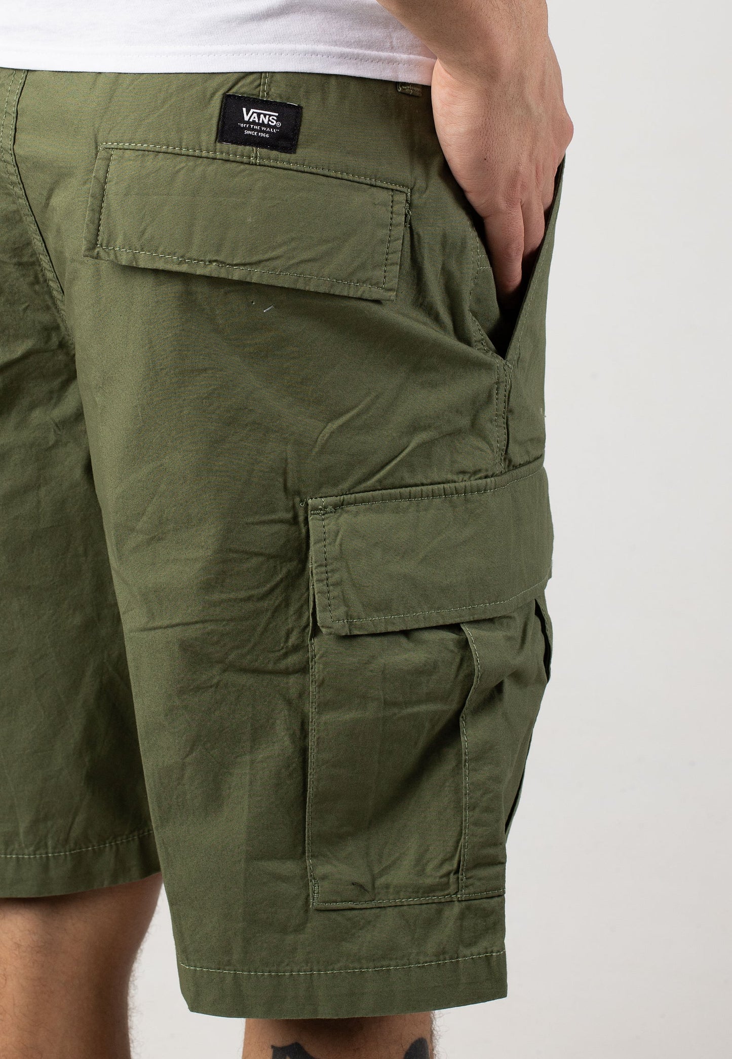 Vans service cargo loose olive