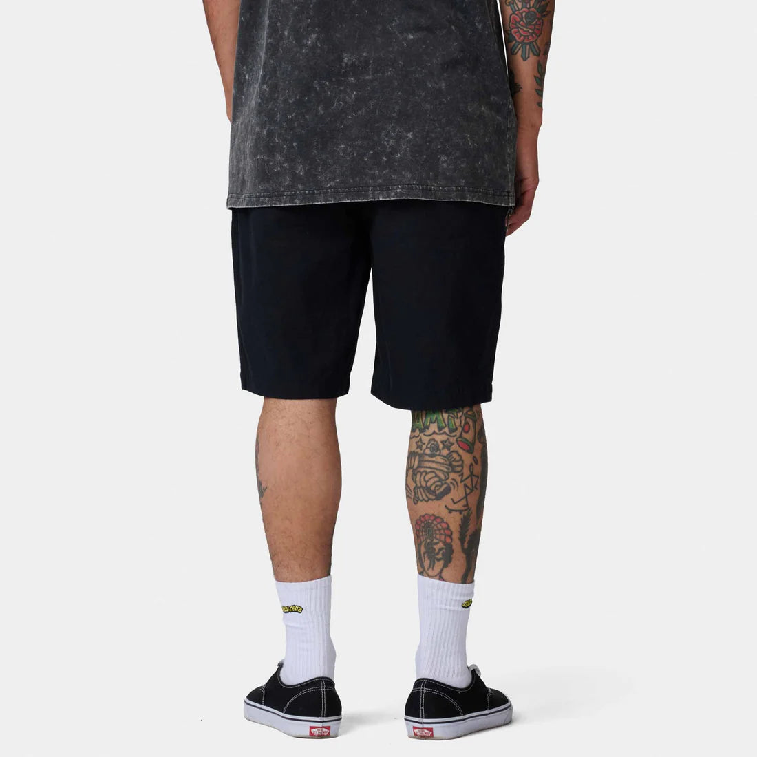 Santa Cruz Clyde shorts black