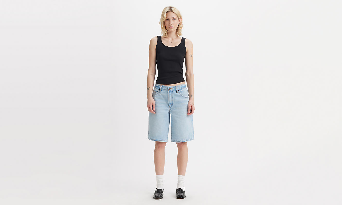 Levi’s baggy dad jorts pick side